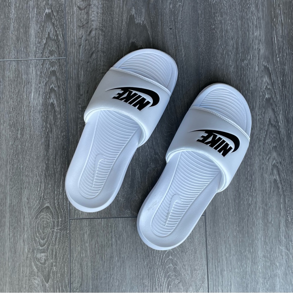 Mens nike slides